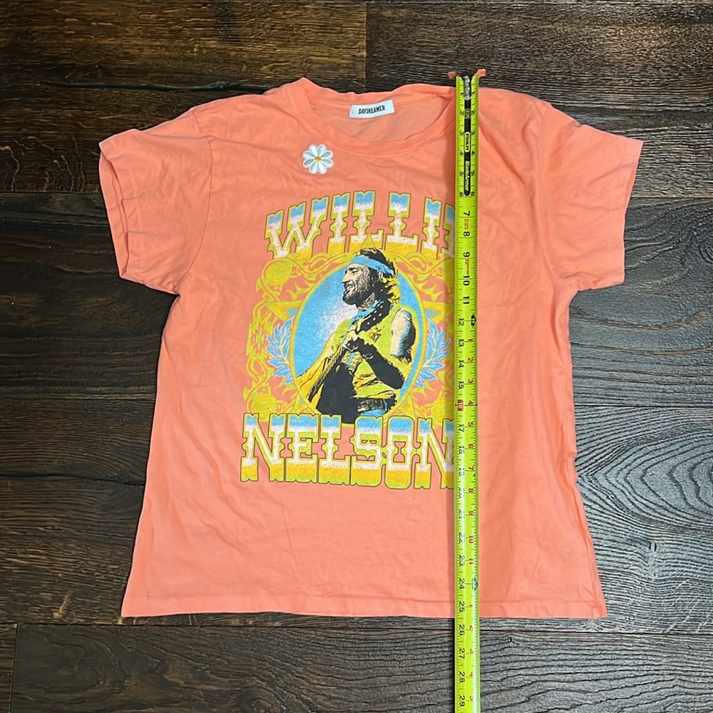Daydreamer Willie Nelson Outlaw Country Tour Tee - Picture 5 of 8